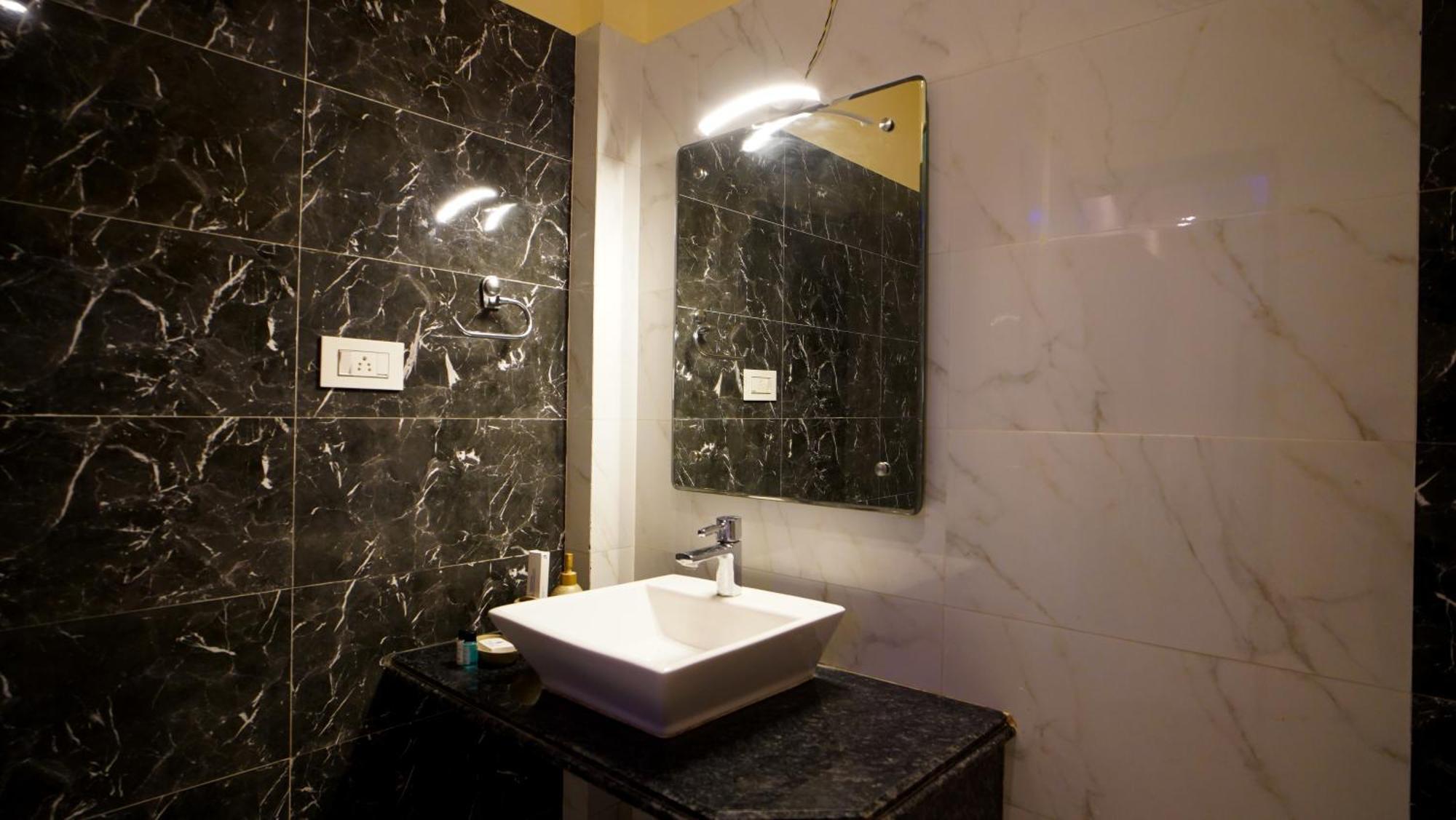 Aqua Blue Resort Private Limited ماندارموني المظهر الخارجي الصورة