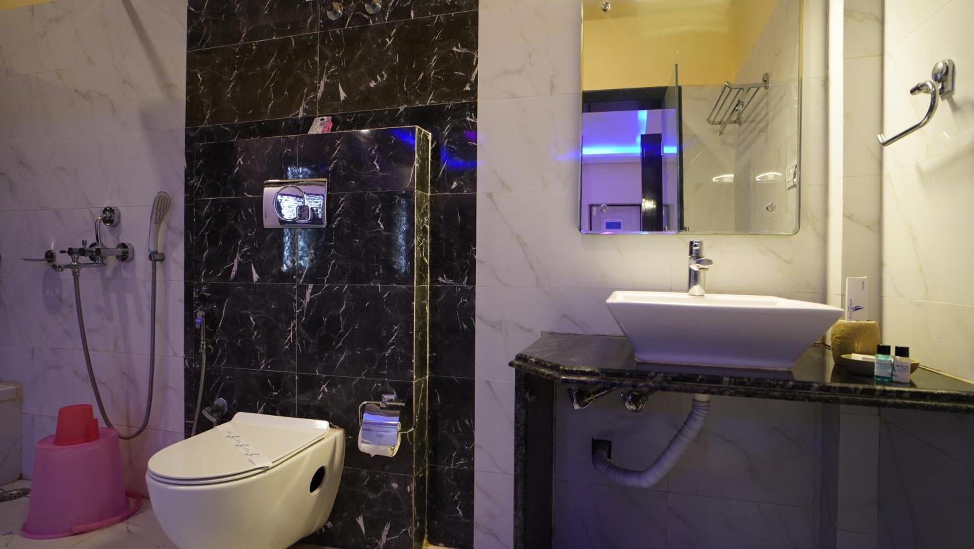 Aqua Blue Resort Private Limited ماندارموني المظهر الخارجي الصورة