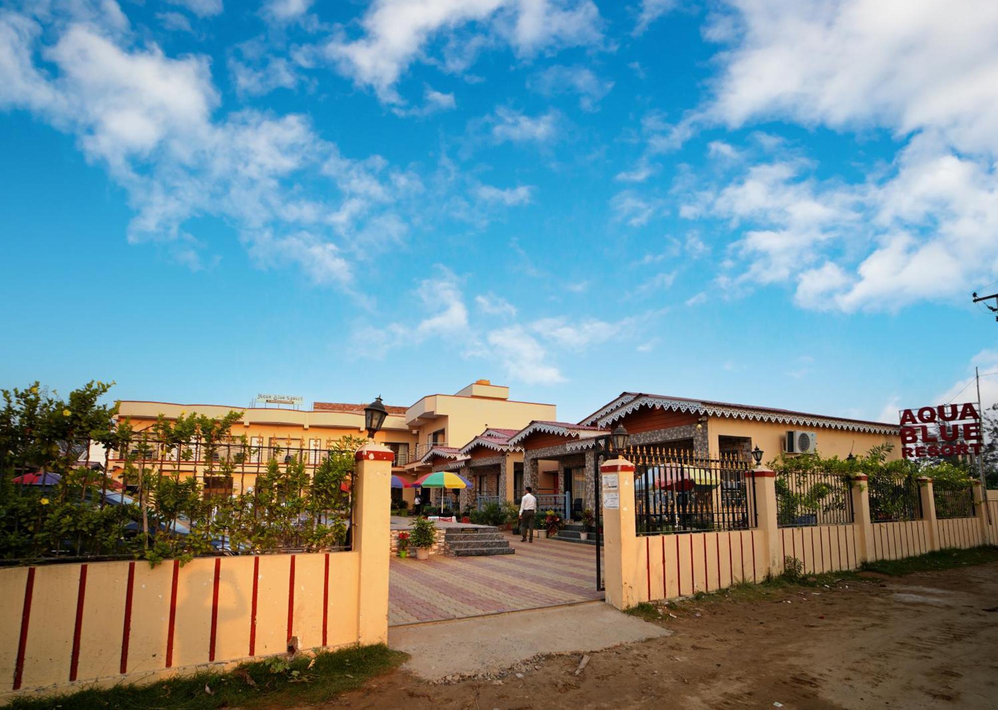 Aqua Blue Resort Private Limited ماندارموني المظهر الخارجي الصورة